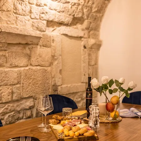 Stone Nepot - In Center - Rooftop Terrace Split