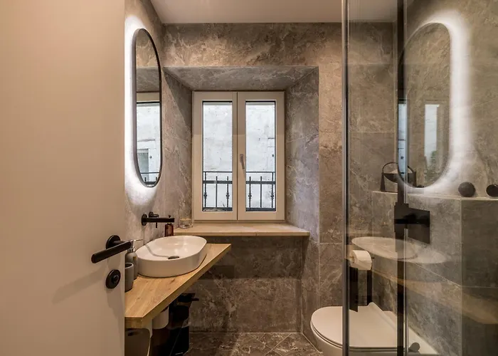 Stone Nepot - In Center - Rooftop Terrace